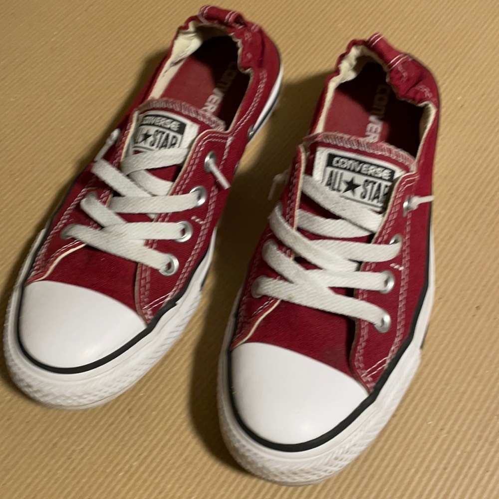 converse low top slip on